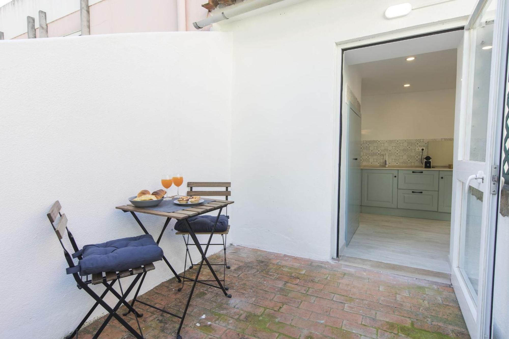 Traditional Duplex In Principe Real Appartement Lisboa